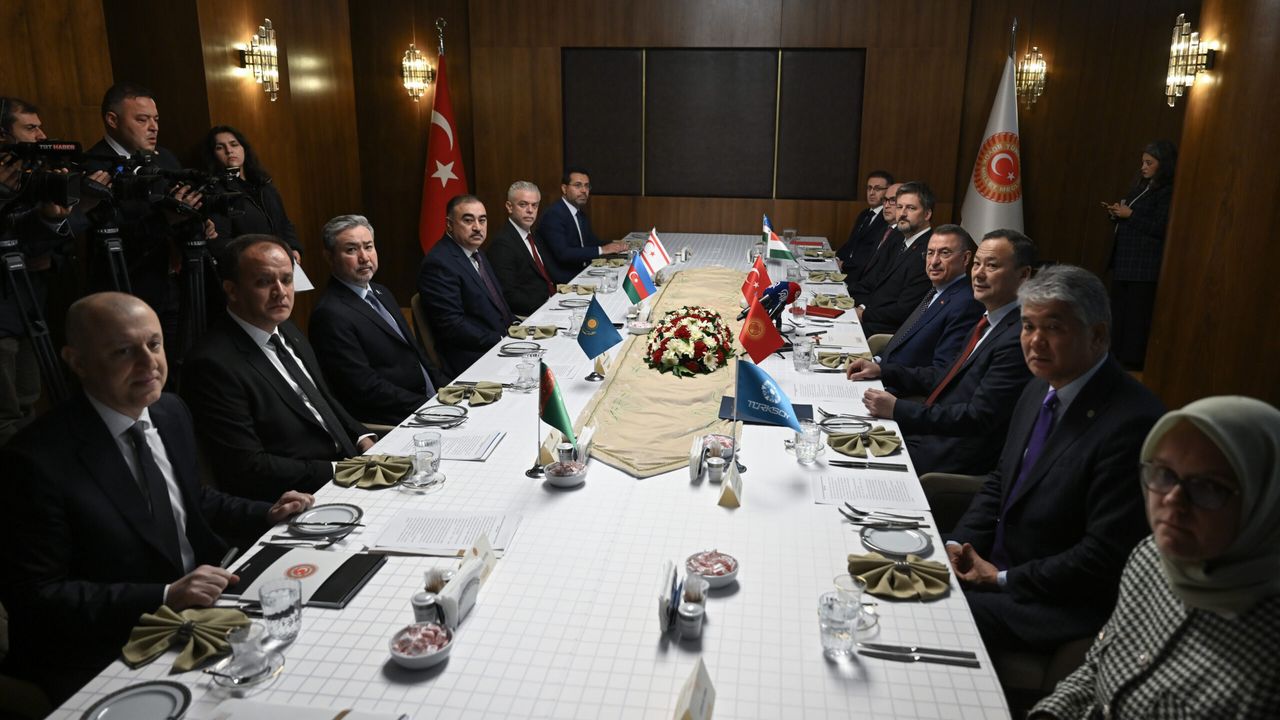 Oktay, TDT üyesi ülkelerin büyükelçileriyle bir araya geldi