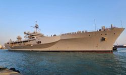 ABD 6’ncı filosunun amiral gemisi “USS Mount Whitney” Larnaka limanında