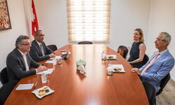 Erhürman, Hollanda’nın Lefkoşa Büyükelçisi Plomp’u kabul etti