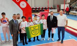 Çavuşoğlu: Genç sporcularımız bizi gururlandırdı