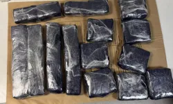 Larnaka havalimanında 8 kilo 760 gram kokain ele geçirildi