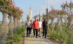 Tatar yapımı devam eden Cumhuriyet Parkını ziyaret etti