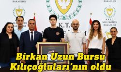 Birkan Uzun anısına verilen yüksek öğrenim bursunu Emre Kılıçoğluları aldı