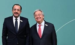 Hristodulidis Bakü’de Guterres ve Fidan ile bir araya geldi