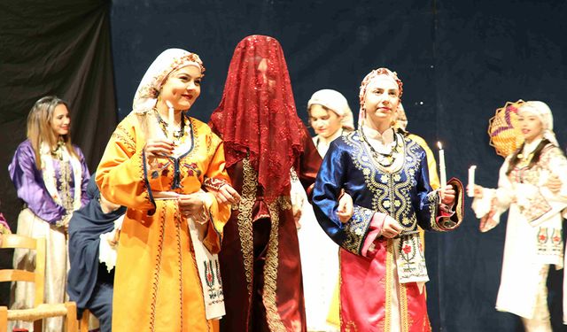 “Bizim Oğlan ve Komşunun Kızı” oyunu turnesini tamamladı