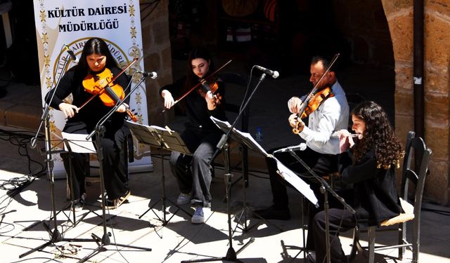 Öğretmen ve öğrenciler, Lefkoşa Suriçi Sanat Buluşmaları’nda sahne alacak