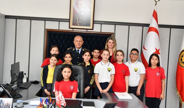 Öğrenciler, PGM Müdürü Kuni ile ilçe polis müdürlerini ziyaret etti