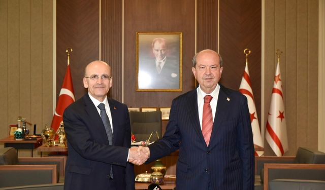 Cumhurbaşkanı Tatar, Mehmet Şimşek’i kabul etti