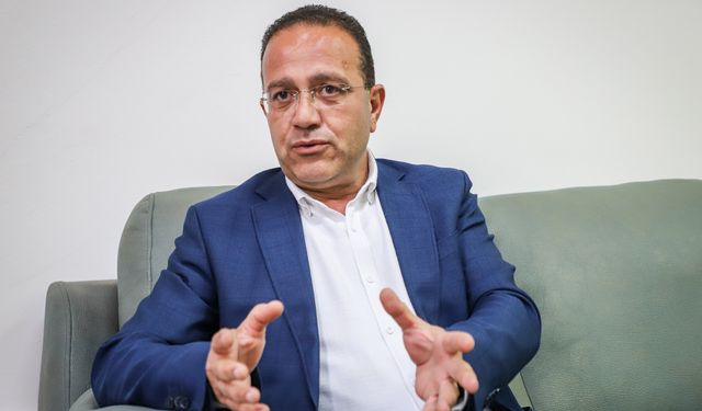 Şahali: İradesizlik nedeniyle sapla saman iç içe geçti