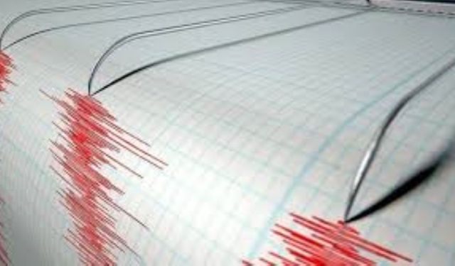 Ege Denizi'nde 4,9 büyüklüğünde deprem
