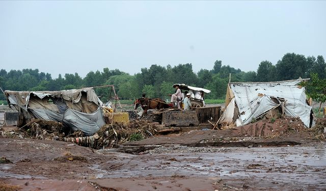 Pakistan’da son 6 haftada muson yağmurları ve seller nedeniyle 154 kişi öldü