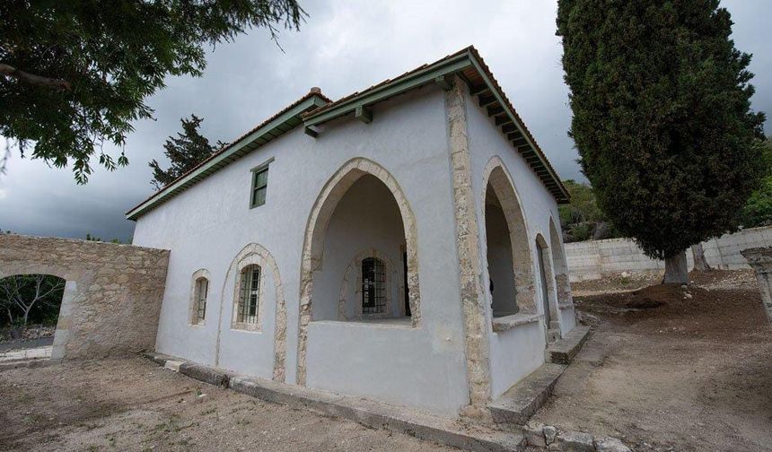 Tera (Çakırlar) köyündeki tarihi caminin koruma çalışmasını tamamlandı