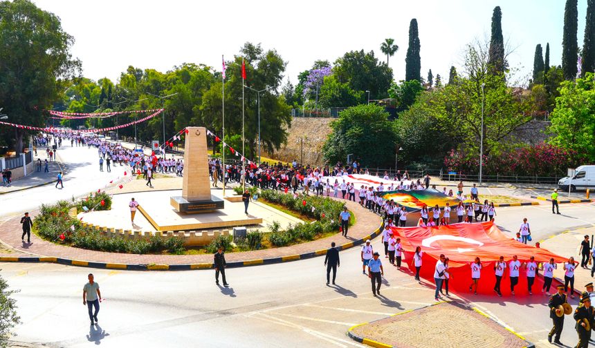 19 Mayıs törenler ve etkinliklerle kutlanıyor