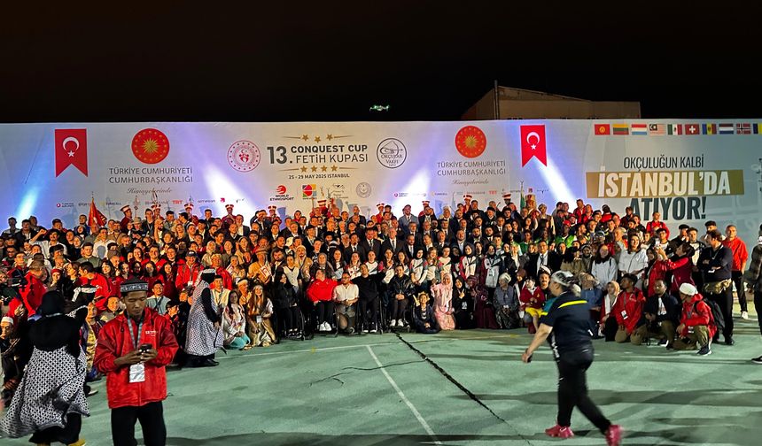 KKTC'den sporcular İstanbul'da geleneksel Fetih Kupası'na katıldı