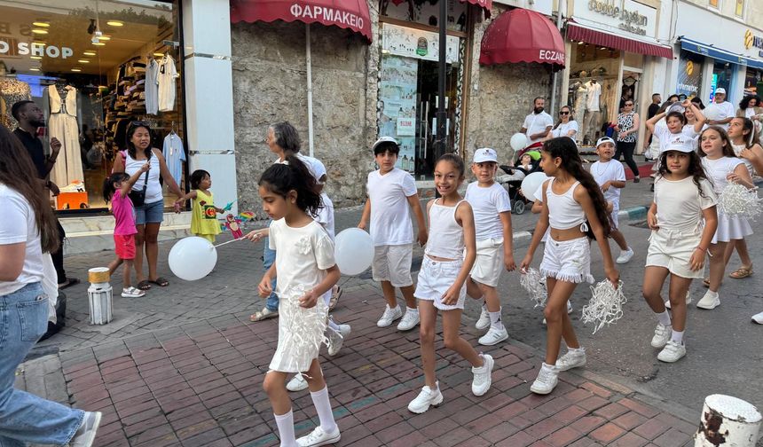 FOGEM 17. Uluslararası Yaz Sevinci Çocuk Şenliği sona erdi