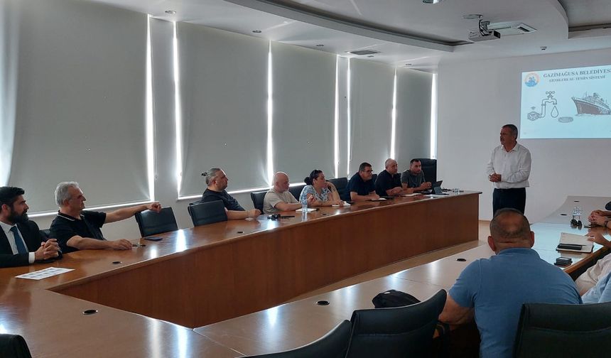 Gazimağusa Belediyesi'nde toplantı: Gemilere su temini görüşüldü