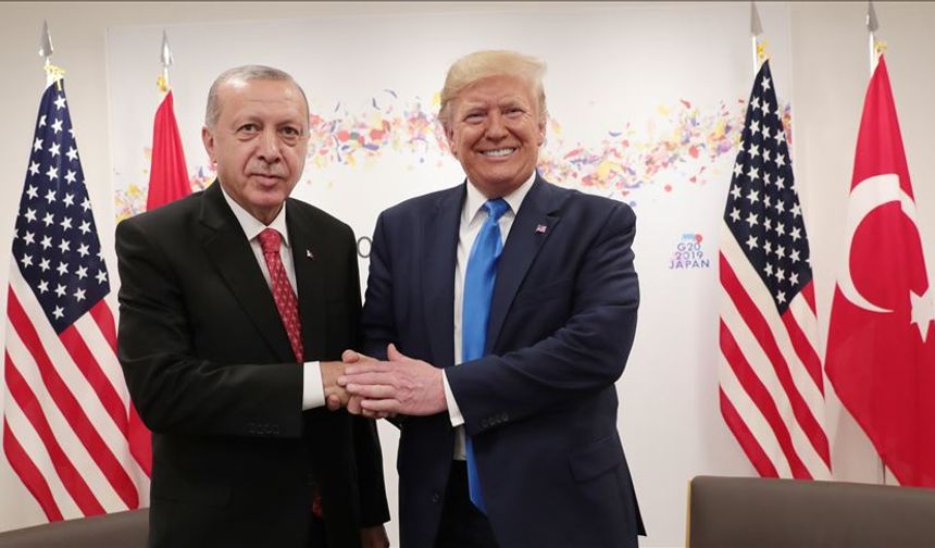 Erdoğan'dan zaferini ilan eden Trump'a tebrik mesajı